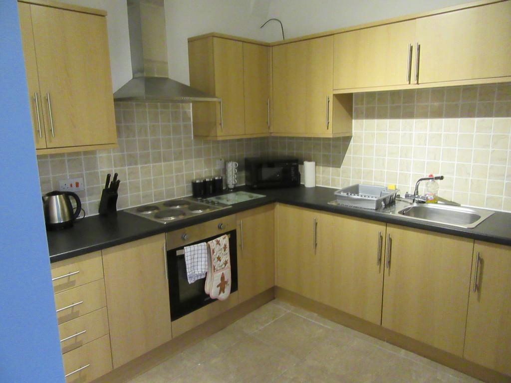 No 5 - Large 1 Bed Near Sefton Park And Lark Lane Liverpool Exterior foto